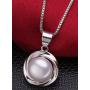 Сребърна висулка с естествена сладководна перла
