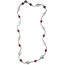 Asymmetric pearl and carneol necklace
