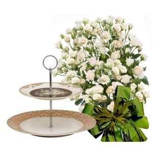 Olive # 3 - Bouquet of roses and Kitchen accessories